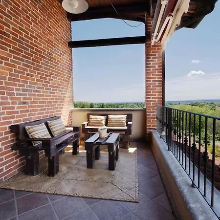 Bruno Selvago In Villa *