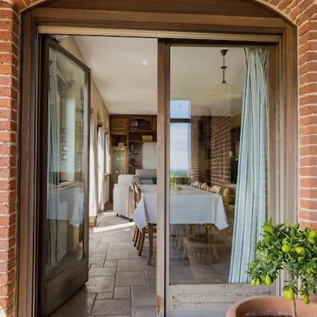 Bruno Selvago In Villa