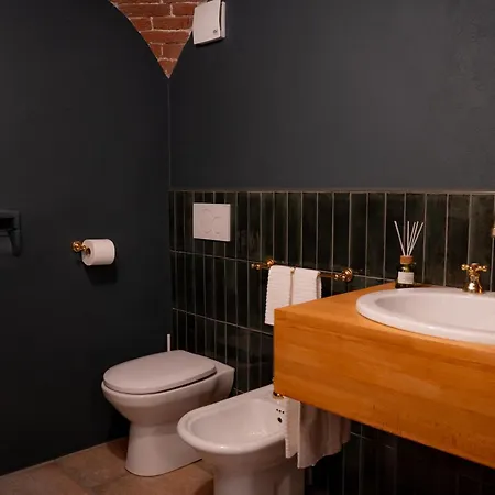 Villa Bruno Selvago In *