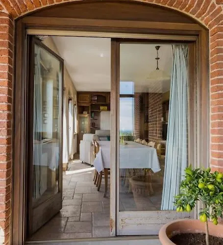 Bruno Selvago In Villa