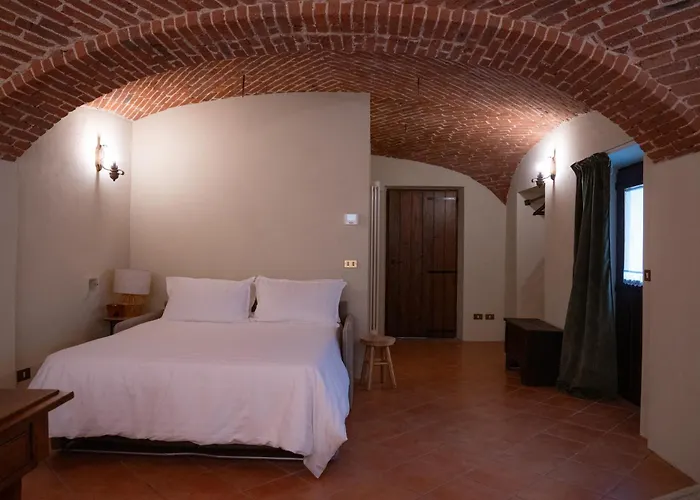 Villa Bruno Selvago In *