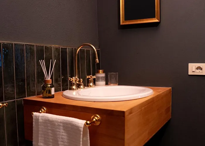 Bruno Selvago In Villa